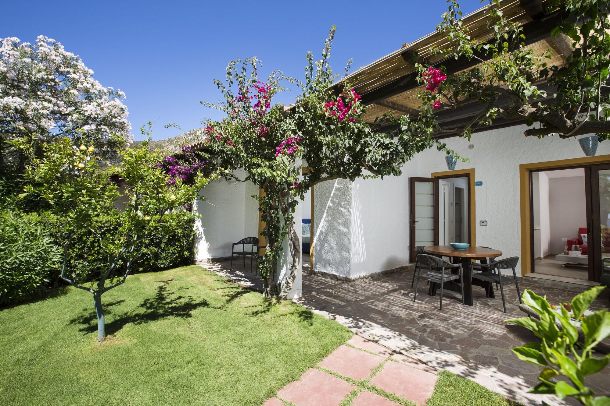Cormoran Residence Villasimius Esterno foto