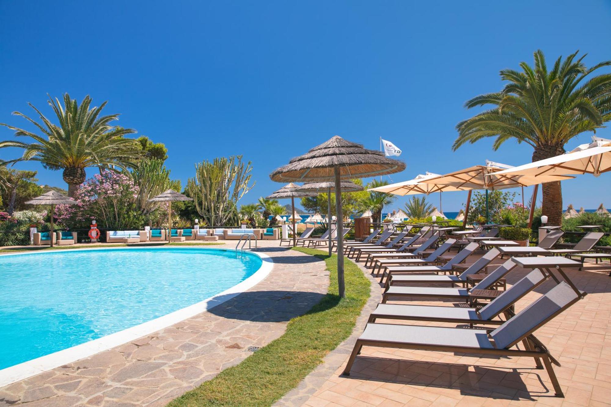 Cormoran Residence Villasimius Esterno foto