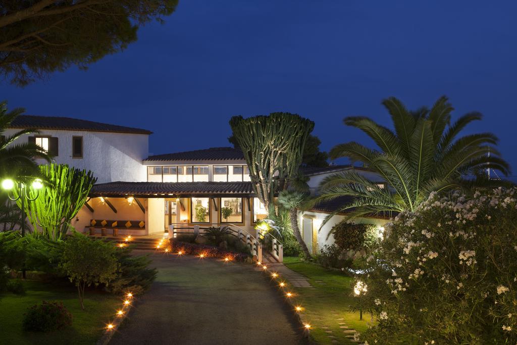 Cormoran Residence Villasimius Esterno foto